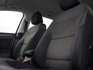 Volkswagen Golf SE NAVIGATION TDI 35