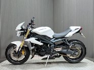 Triumph Street Triple 2013 ONLY 13K STUNNING EXAMPLE NEW MOT WARRANTY 4