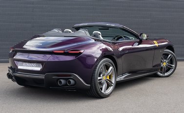 Ferrari Roma SPIDER 3