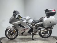 Kawasaki ZZR 2004 ONLY 29K FULL LUGGAGE NEW MOT SERVICED BIG CC TOURER 4