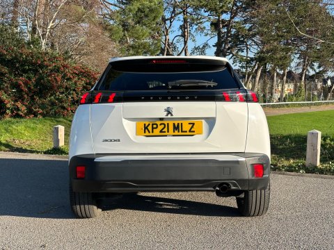 Peugeot 2008 1.2 PureTech Allure Euro 6 (s/s) 5dr 29