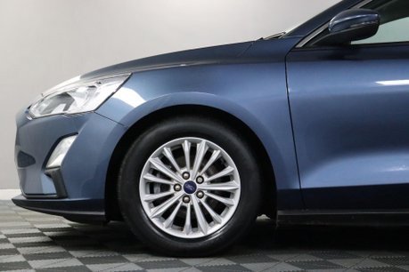 Ford Focus TITANIUM 26