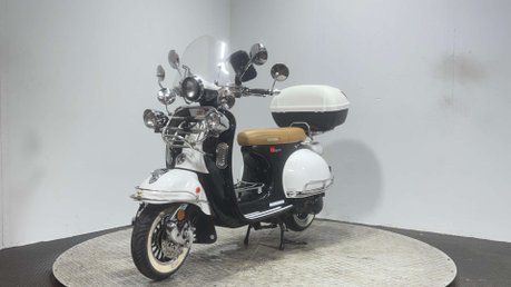 Lexmoto Milano 2020 2K GOOD RUNNING PROJECT SCOOTER 125CC LEARNER BIKE 6