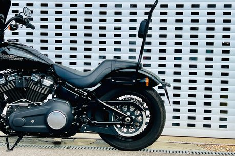 Harley-Davidson Street Dyna Street Bob 1745 26