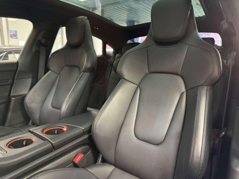 Porsche Taycan Performance Plus 93.4kWh Saloon 4dr Electric Auto RWD (476 ps) 27