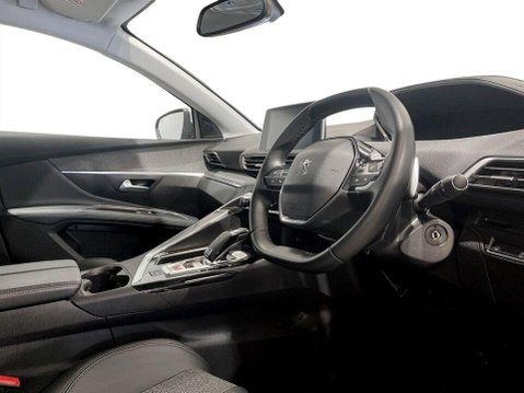 Peugeot 5008 1.2 PureTech GPF Allure SUV 5dr Petrol EAT Euro 6 (s/s) (130 ps) 12