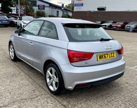 Audi A1 1.0 A1 Sport TFSI Semi-Auto 3dr 9