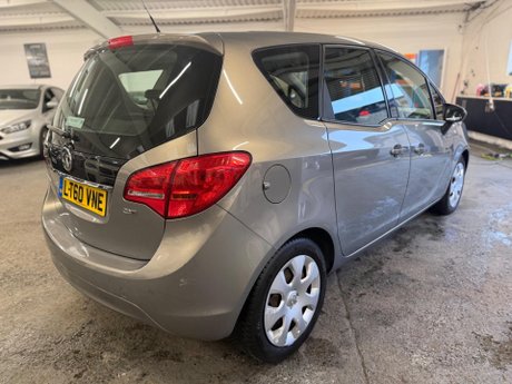 Vauxhall Meriva 1.7 CDTi Exclusiv Auto Euro 5 5dr 8