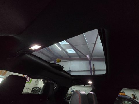 Land Rover Discovery TD6 HSE LUXURY 20