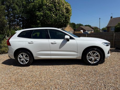 Volvo XC60 2.0 D4 Momentum Auto AWD Euro 6 (s/s) 5dr 4