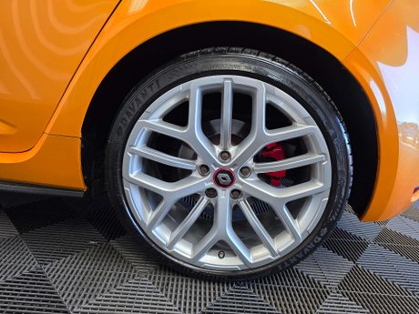 Renault Megane 1.8T R.S.300 Trophy Hatchback 5dr Petrol Manual Euro 6 (s/s) (300 ps) 27