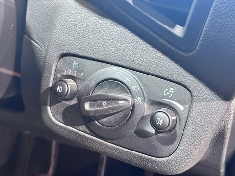 Ford Kuga 1.5 TDCi ST-Line X SUV 5dr Diesel Manual Euro 6 (s/s) (120 ps) 35