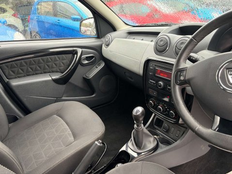 Dacia Duster 1.5 dCi Laureate SUV 5dr Diesel Manual Euro 5 (110 ps) 10
