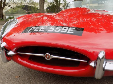 Jaguar E-Type S1½ 4.2 Roadster 73