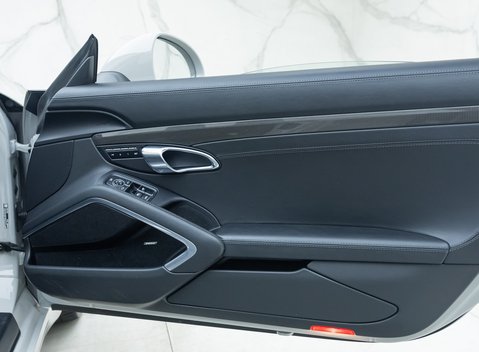 Porsche 911 Carrera S CABRIOLET (991.2) 25