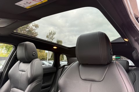 Land Rover Range Rover Evoque TD4 HSE DYNAMIC MHEV - ONLY 25,000 MILES  4