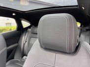 Jaguar E-Pace 2.0 D180 R-Dynamic HSE Auto AWD Euro 6 (s/s) 5dr 38