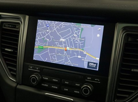 Porsche Macan GTS PDK 16