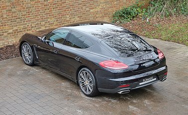 Porsche Panamera Diesel 12