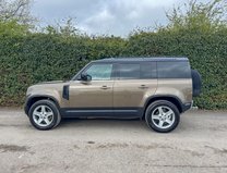 Land Rover Defender D250 | 3LT | AUTO | Nav | Heated Seats | 8