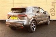 Nissan Qashqai DIG-T N-CONNECTA MHEV 2