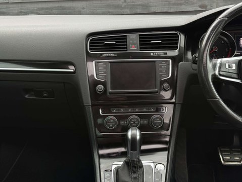 Volkswagen Golf 2.0 Golf GTD Semi-Auto 5dr 31