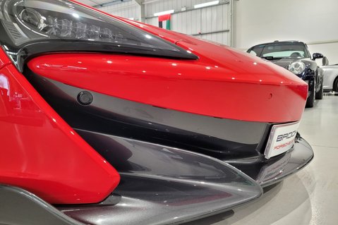 McLaren 600LT V8 SSG 43