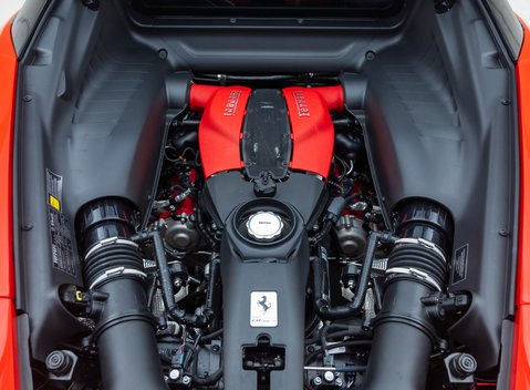 Ferrari F8 Tributo 42