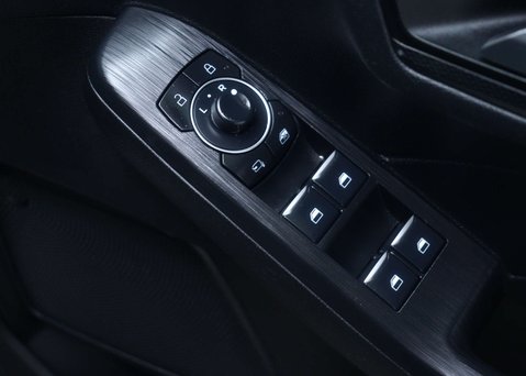 Ford Kuga 2.5h Duratec ST-Line X Edition SUV 5dr Petrol Hybrid CVT Euro 6 (s/s) (190 41