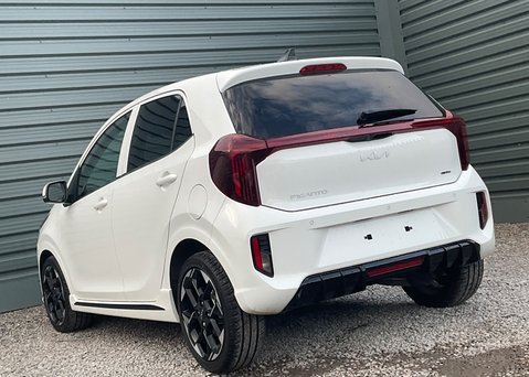 Kia Picanto GT-Line 11