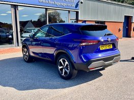 Nissan Qashqai 1.3 Qashqai N-Connecta DiG-T MHEV 5dr 9