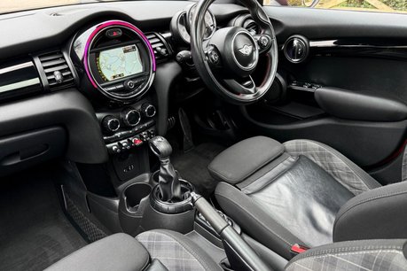 Mini Hatch COOPER 2