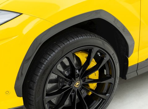 Lamborghini Urus 29