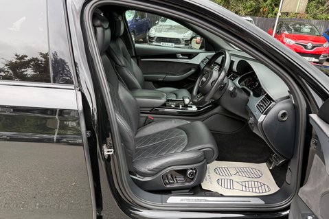 Audi A8 TDI QUATTRO BLACK EDITION -SUNROOF -BODYKIT -21 INCH ALLOYS -360 CAMERAS 14
