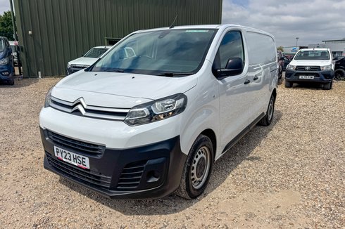 Citroen Dispatch MWB L2H1 Low Roof Enterprise 145bhp 1400 Air Con Sensors SELECT