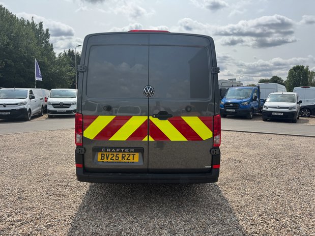 Volkswagen Crafter MWB L2H2 Low Roof Commerce Plus Air Con Sensors EURO 6 7