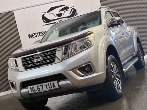 Nissan Navara 2.3 dCi Tekna 4WD Euro 6 (s/s) 4dr 8