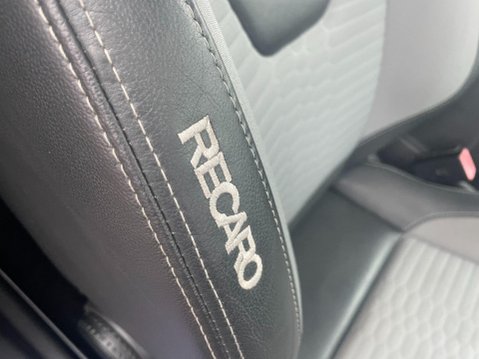 Ford Fiesta 1.6T EcoBoost ST-3 Euro 6 3dr 19