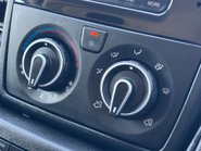 Peugeot Boxer 333 L1 H1 120 ps BlueHdi Professional - Sat Nav & Air Con 17