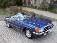 Mercedes-Benz SL Series 380 SL 1