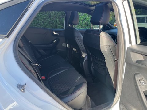 Ford Puma ST-LINE X FIRST EDITION PLUS MHEV 11