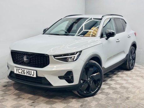 Volvo XC40 2.0 B4 MHEV Plus Black Edition DCT Auto Euro 6 (s/s) 5dr