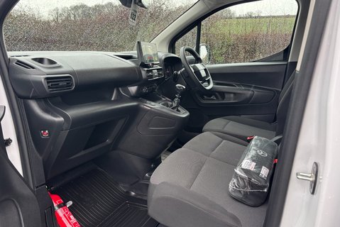 Toyota Proace City L1 Icon 100ps Panel Van 17