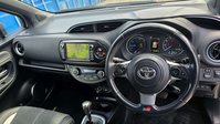 Toyota Yaris 1.5 VVT-h GR SPORT Hatchback 5dr Petrol Hybrid E-CVT Euro 6 (s/s) (100 ps) 46