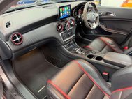 Mercedes-Benz A Class 2.0 A45 AMG (Premium) Hatchback 5dr Petrol SpdS DCT 4MATIC Euro 6 (s/s) (38 34