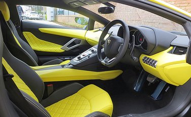 Lamborghini Aventador LP720-4 50th Anniversary 6