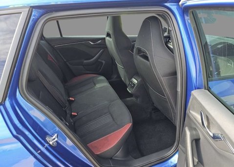 Skoda Kamiq 1.0 TSI Monte Carlo SUV 5dr Petrol Manual Euro 6 (s/s) (110 ps) 10