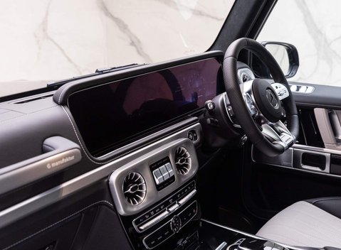 Mercedes-Benz G Series AMG G 63 4MATIC 12