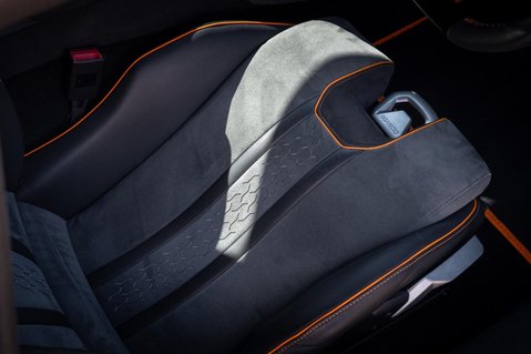 Lamborghini Huracan 5.2 V10 Sterrato LDF 4WD Euro 6 (s/s) 2dr 32