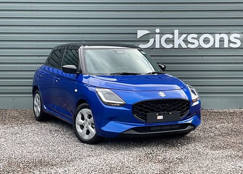 Suzuki Swift Motion 1.2 Mild Hybrid CVT 1